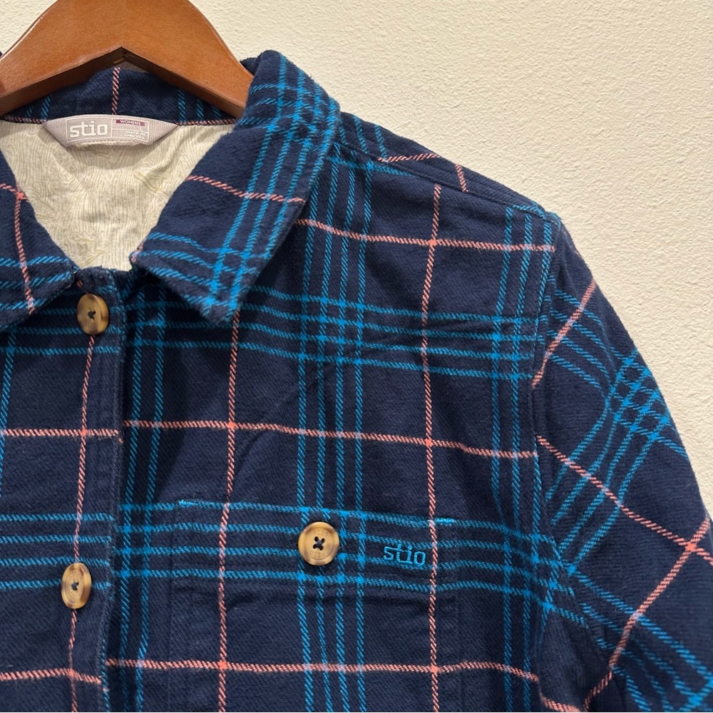 Stio Blue Plaid Button Down Flannel Shirt Shacket size Large - Picture 2 of 5